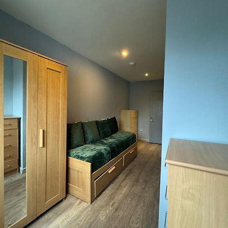 2 Bedroom Flat In Euston 2 Mins Away From Station, No Lift Лондон Экстерьер фото